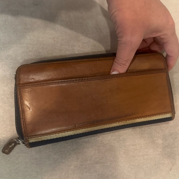 Coach zipper wallet - Picture 9 of 12